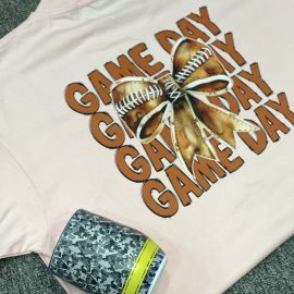 Gameday Ribbon Premium T-shirt And Camo Wine 15oz Tumbler
